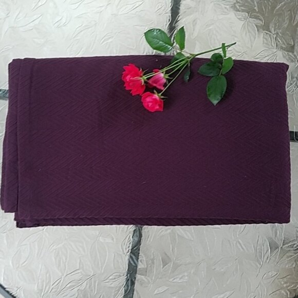 NEW. 100% cotton blanket. Size King. - Picture 1 of 5